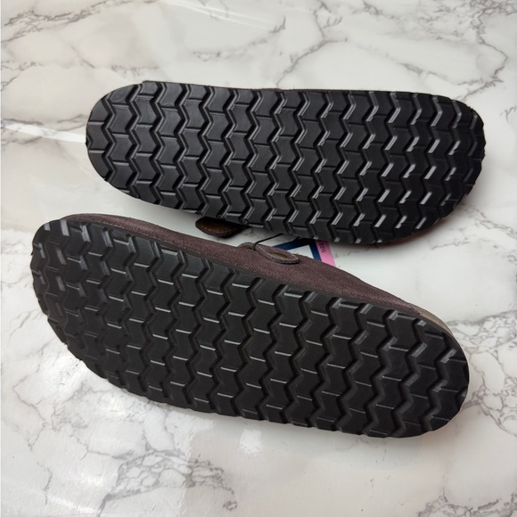 White Mountain Women’s  Suede Buckle Loafers - Chocolate US Size 6 - Picture 7 of 9